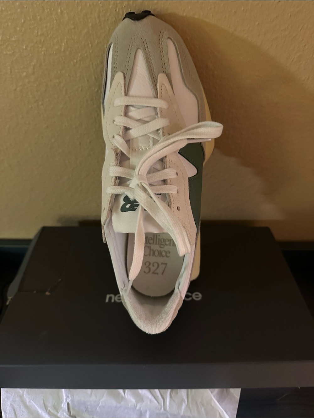 New Balance White Sneakers with Dark Green N - 327 Lifestyle - Picture 4 of 10